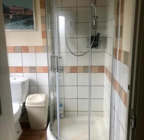 Пансион The Old Station House