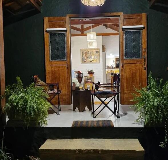 הוסטל Cabana Cisne Negro