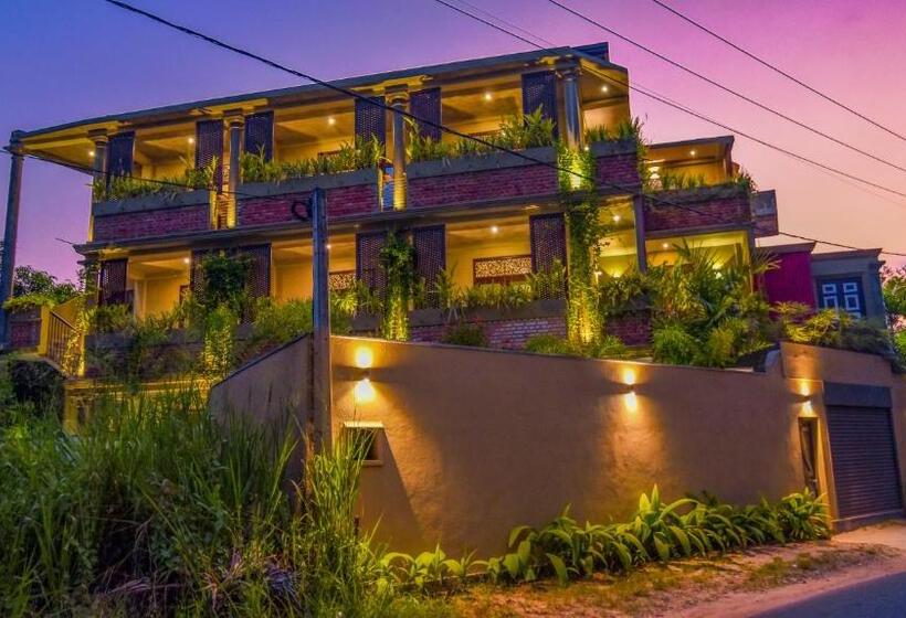 Bed and Breakfast Sithagi Home Stay