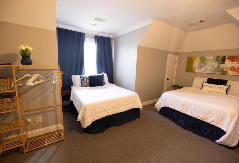 Bed and Breakfast Soulbeatz Country Mini Mansion W/ Pool & Putting Green