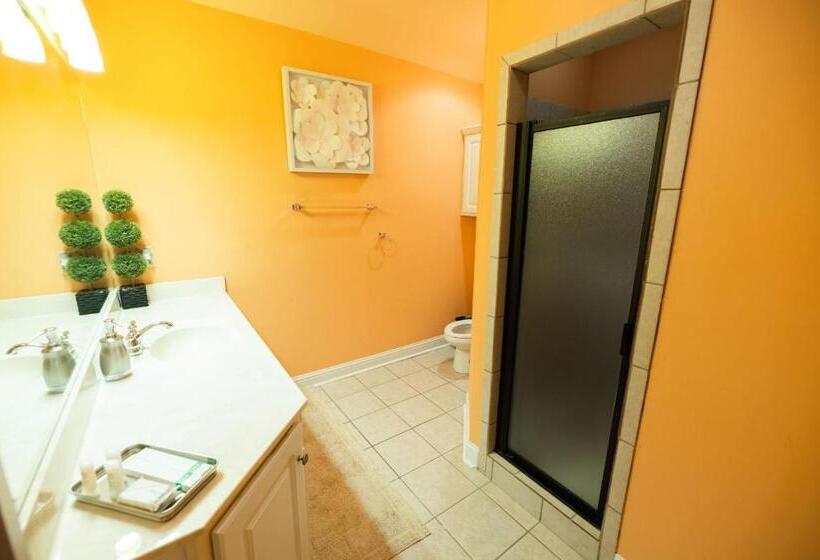 Bed and Breakfast Soulbeatz Country Mini Mansion W/ Pool & Putting Green