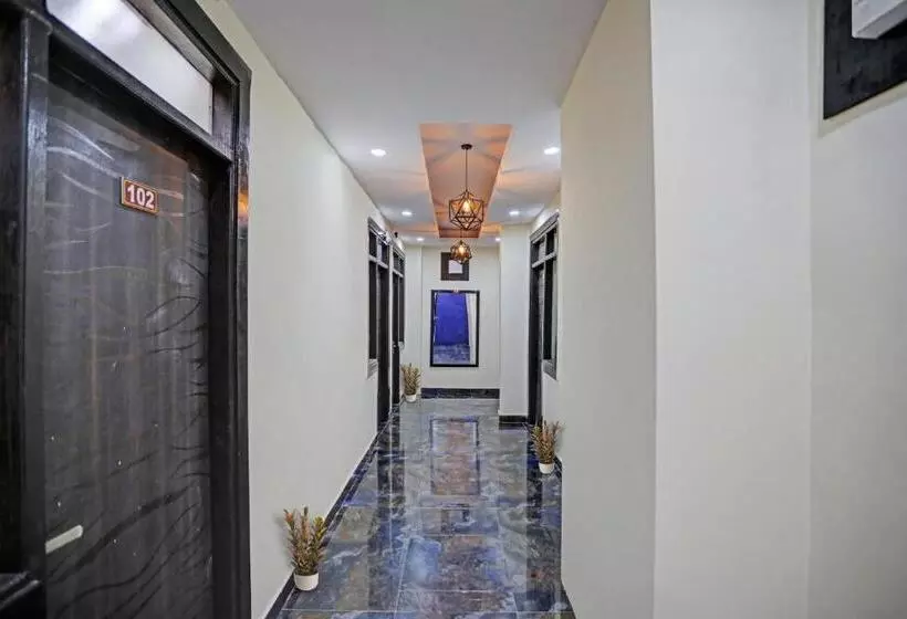 Hotelli Flagship Grand Imperial Near Worlds Of Wonder