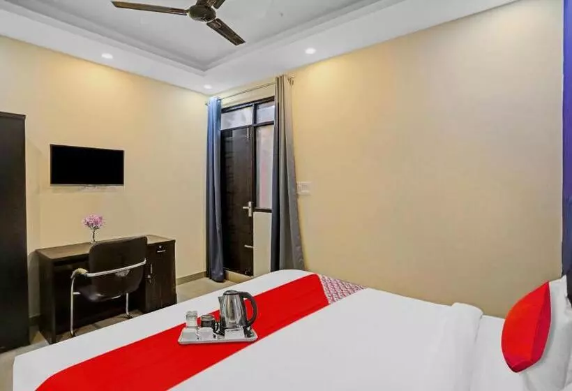 Hotelli Flagship Grand Imperial Near Worlds Of Wonder