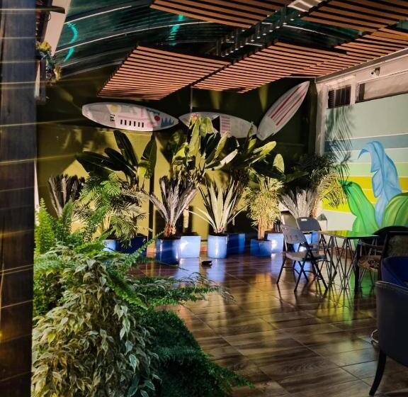 Отель Florentina