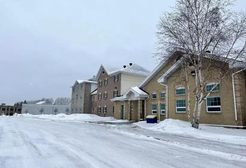 Hotelli Residence & Conference Centre   Timmins