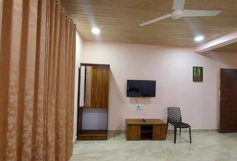 Hotelli Soham Beach Resort, Diveagar