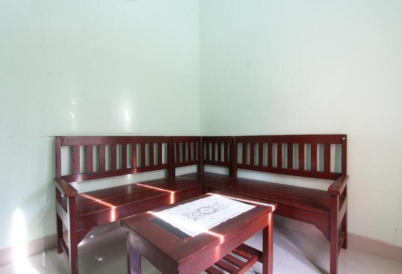 酒店 Spot On 93324 Hadi Homestay Syariah