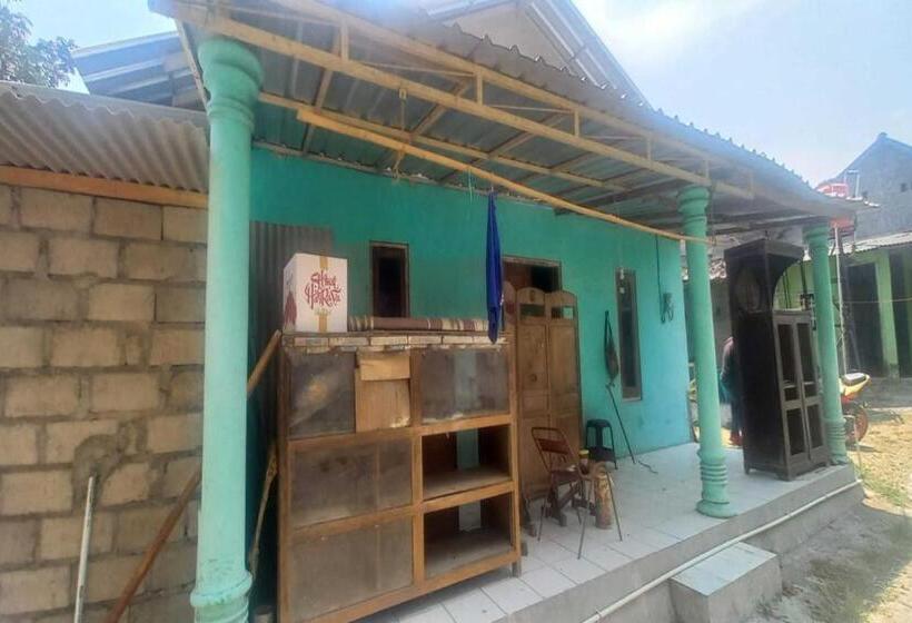 酒店 Spot On 93324 Hadi Homestay Syariah