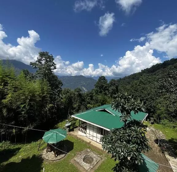 ホテル The Nettle And Fern Farmstay