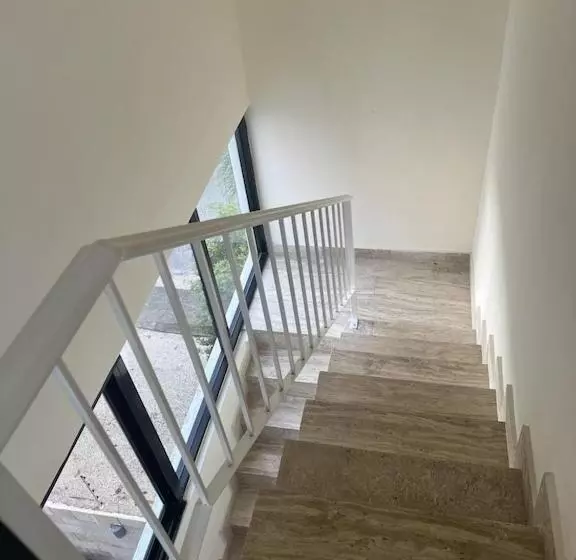 Luxury Zen Like 2 Story 3room With Rooftop Deck Pool