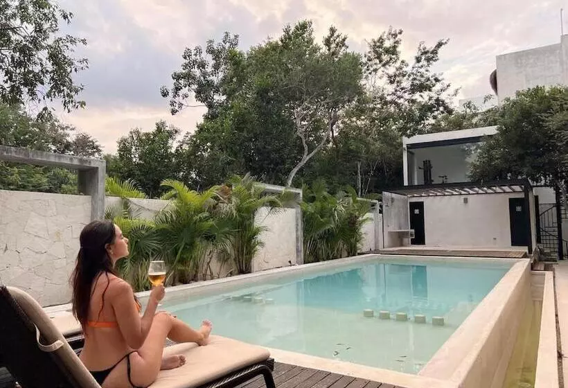 Luxury Zen Like 2 Story 3room With Rooftop Deck Pool