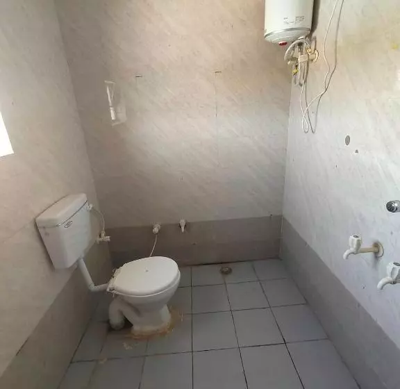 Oyo Hotel Purnima Palace
