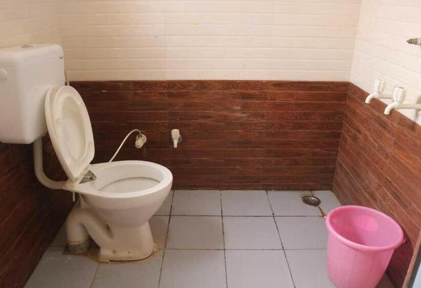 Oyo Hotel Purnima Palace