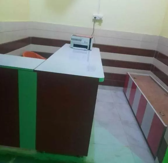 Oyo Hotel Signature Inn
