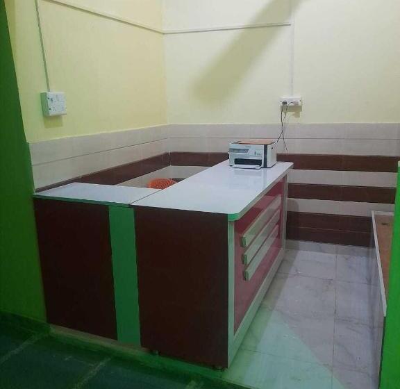 Oyo Hotel Signature Inn