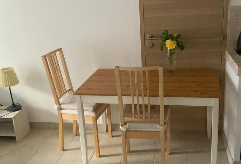 פנסיון Chez Nous