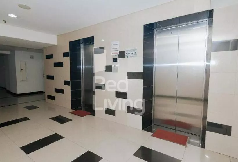 ペンション Redliving Apartemen Grand Sentraland   At Properti Tower Pink