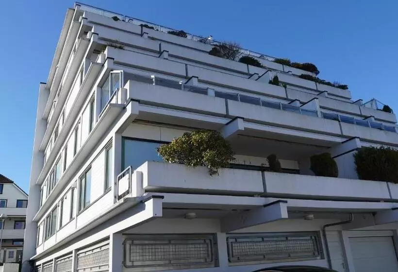 ペンション Room In Apartment   Apartment With One Bedrooms And Parking In The City Of Stavanger