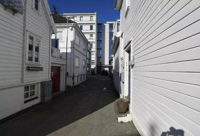 ペンション Room In Apartment   Apartment With One Bedrooms And Parking In The City Of Stavanger