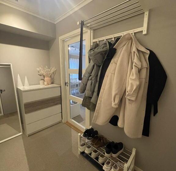 פנסיון Room In Apartment   Apartment With One Bedrooms And Parking In The City Of Stavanger