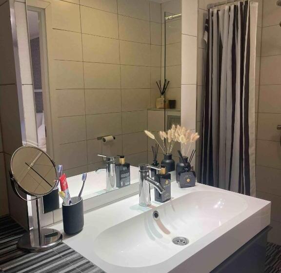 פנסיון Room In Apartment   Apartment With One Bedrooms And Parking In The City Of Stavanger