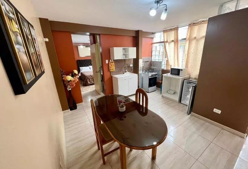 ペンション Trujillo Guesthouse