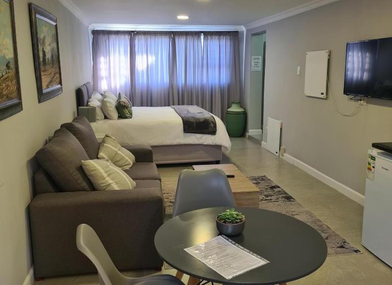 بنسيون Winston Cottage