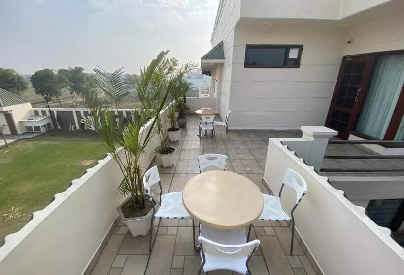 リゾートホテル Blessing Mansion, Amritsar