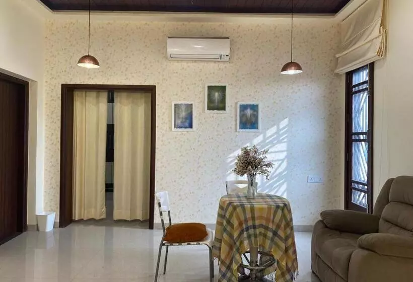 リゾートホテル Blessing Mansion, Amritsar