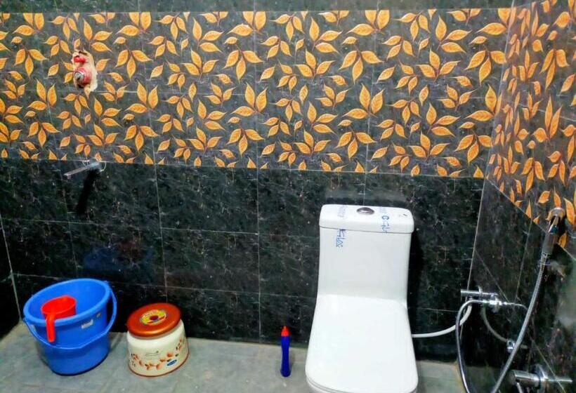 酒店 Spot On 810140  Deep Palace Bawal Road Rewari