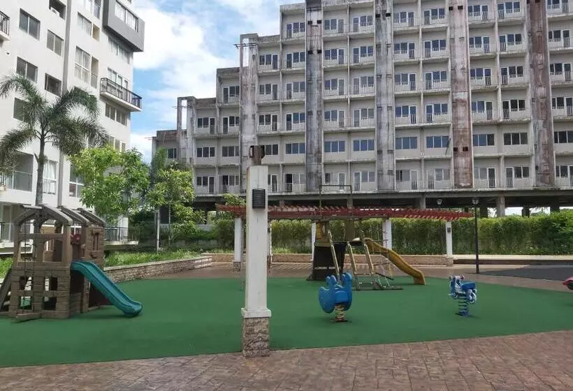 Affordable Tagaytay Monteluce 2 Br Loft With Pool 32