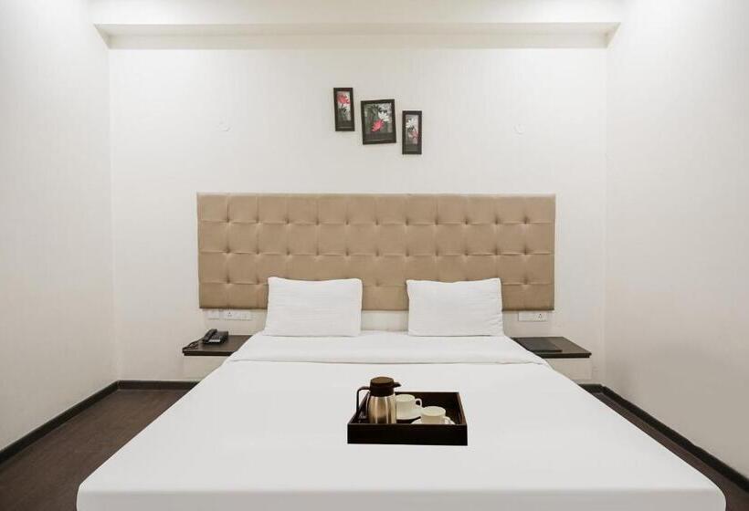 Collection O Amv Hotels