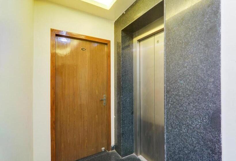 Collection O Hotel Diamond Plaza