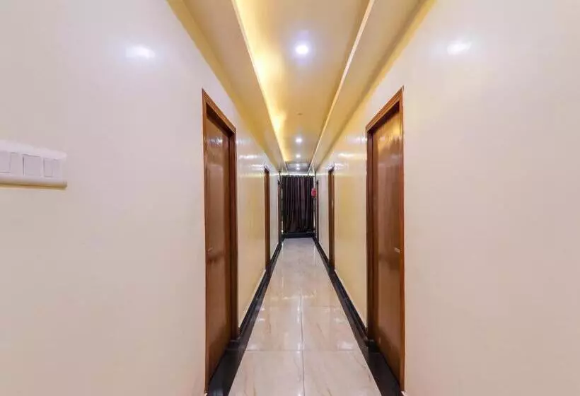 Collection O Hotel Diamond Plaza
