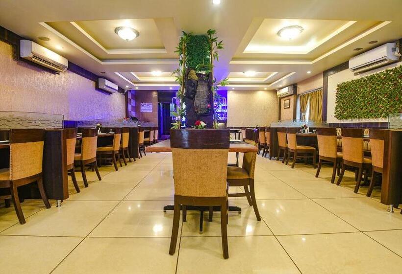 Fabhotel Shakti Palace Nr Ponda