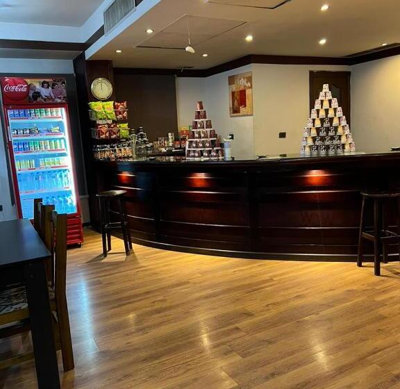 هتل Cairo Plaza Guest House