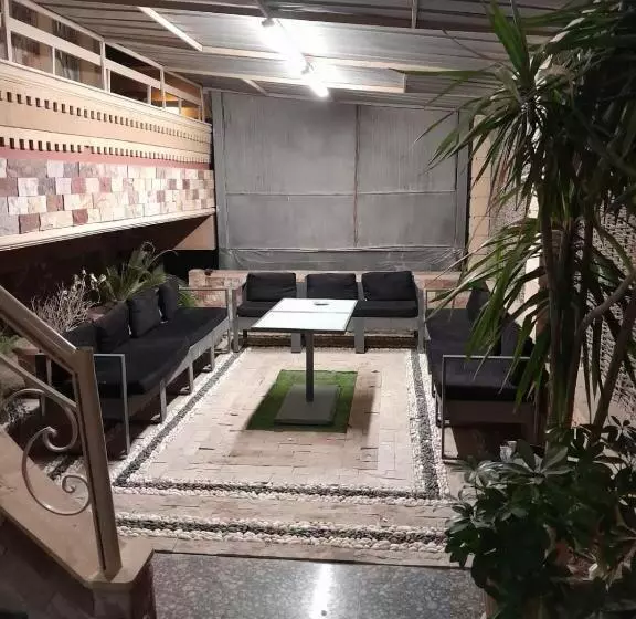 ホテル Cairo Plaza Guest House
