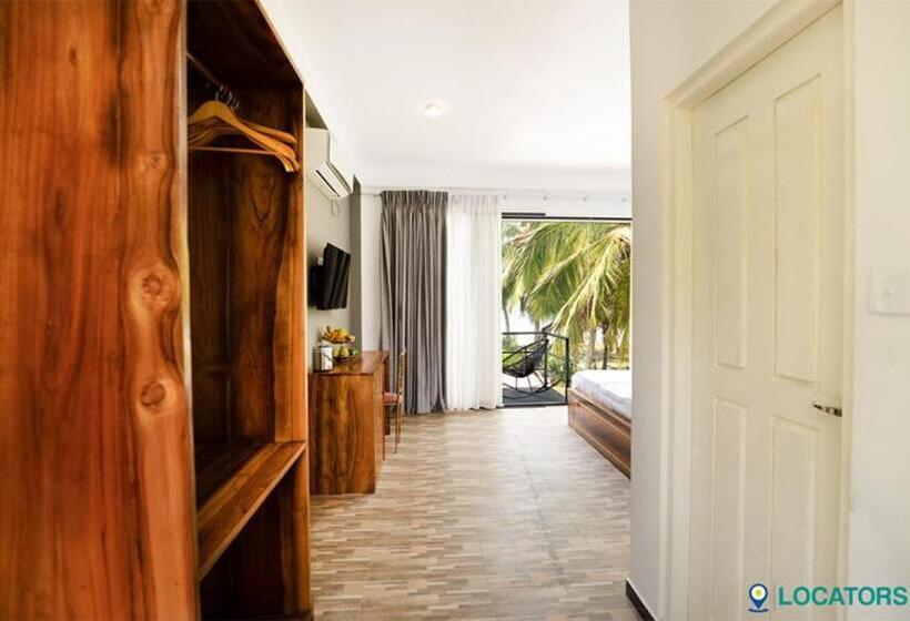 בית מלון כפרי Endlessblue Resort Kalametiya