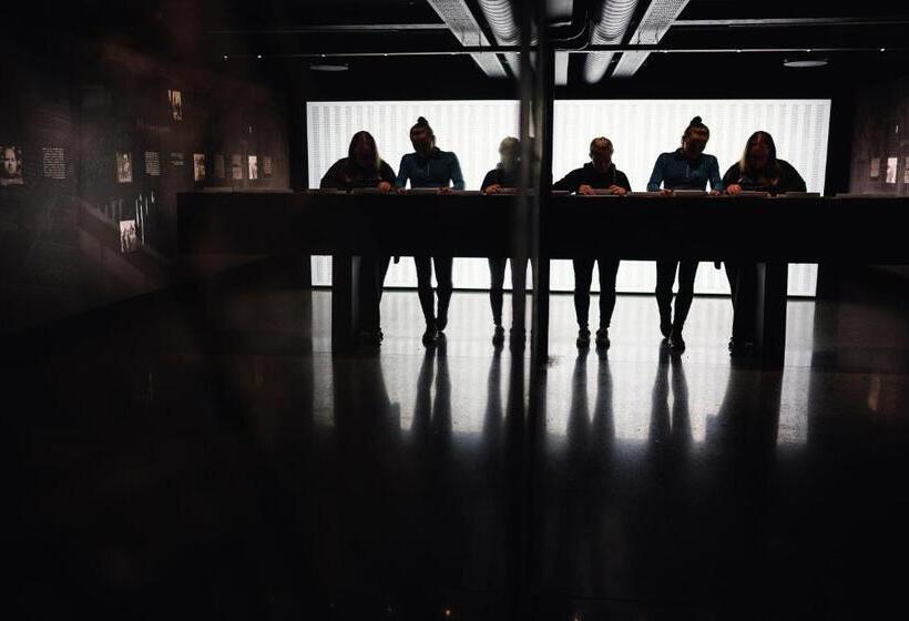 Hotel Falstadsenteret   Museum, Minnested Og Senter For Menneskerettigheter