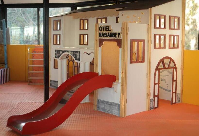 ホテル Grande Hasan Bey