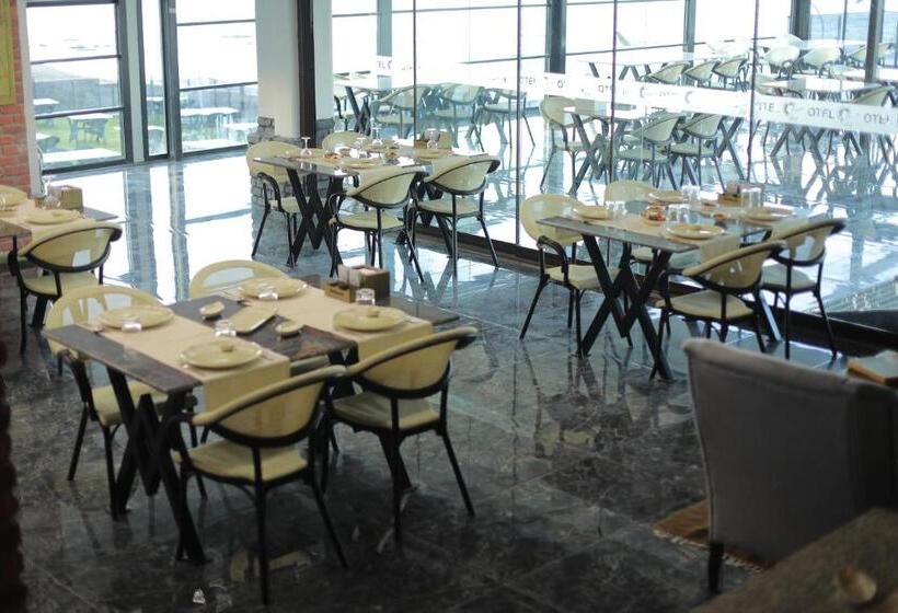 ホテル Grande Hasan Bey