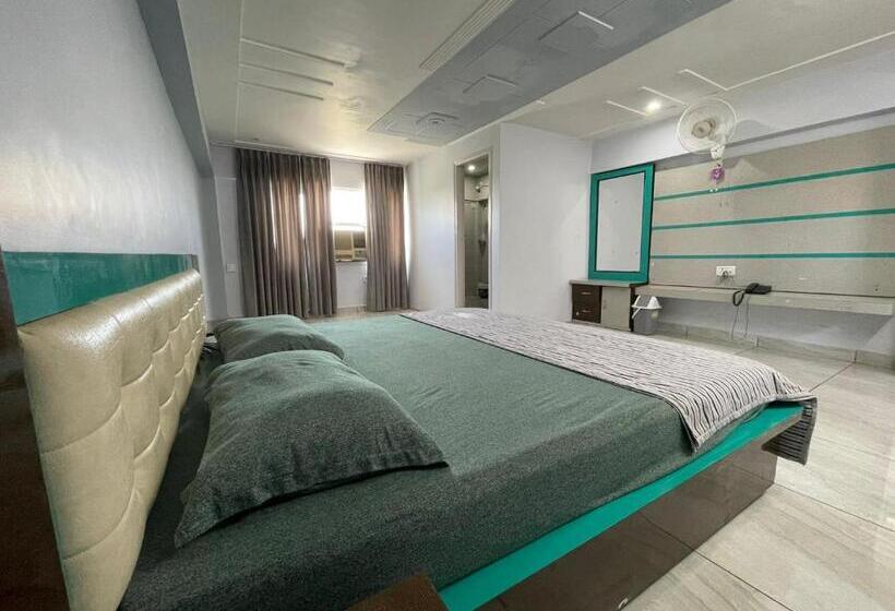 בית מלון כפרי H2o Fun Resort