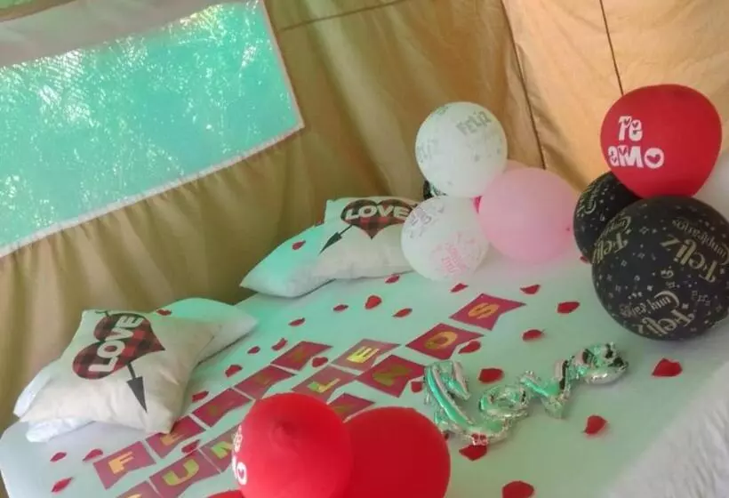 Hotelli Hostel Glamping Mistiko Safari   Carmen De Apicala