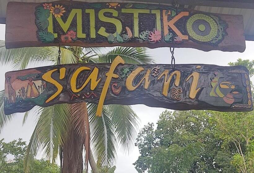 호텔 Hostel Glamping Mistiko Safari   Carmen De Apicala