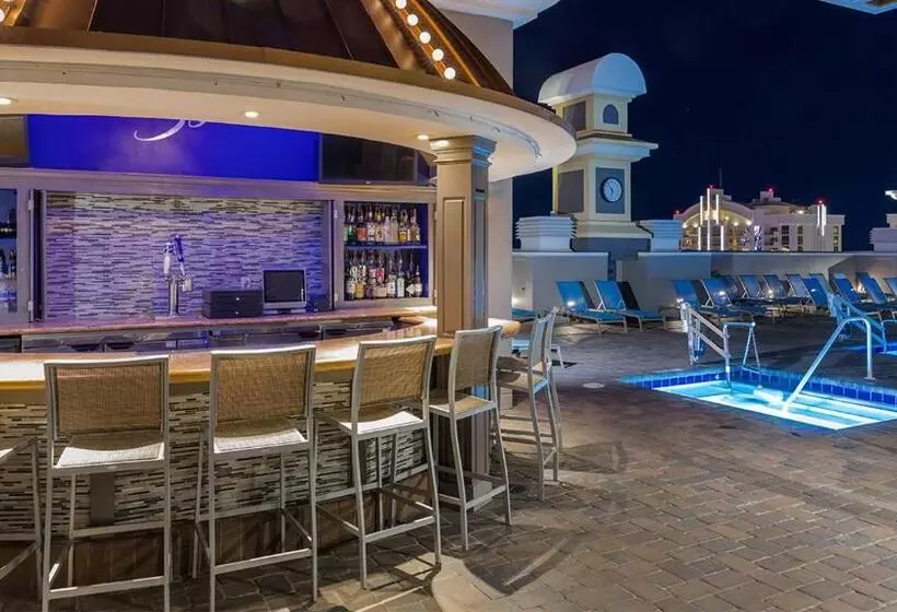 هتل Marriott S Grand Chateau