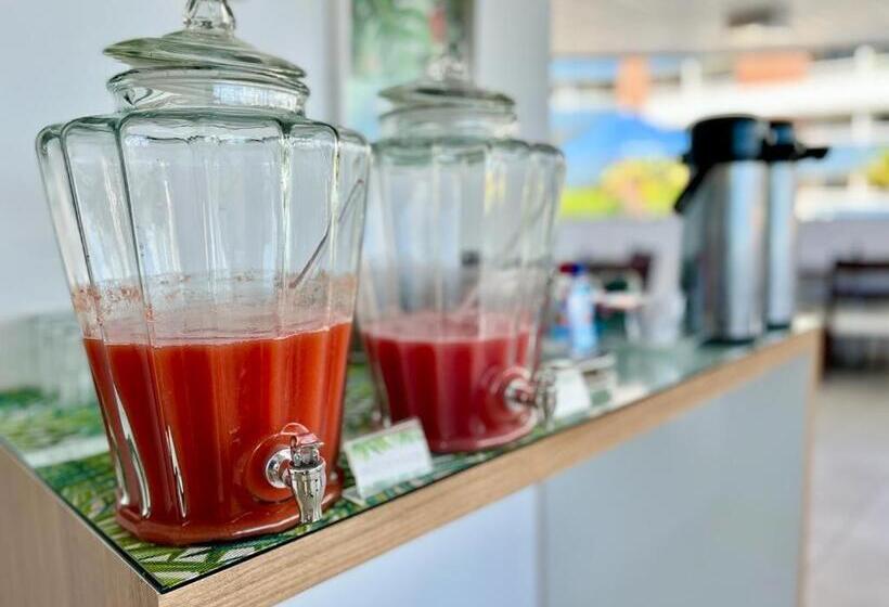 Hotel Terrazzo Ponta Negra Flat Av Roberto Freire 4795 Na Praia De Ponta Negra