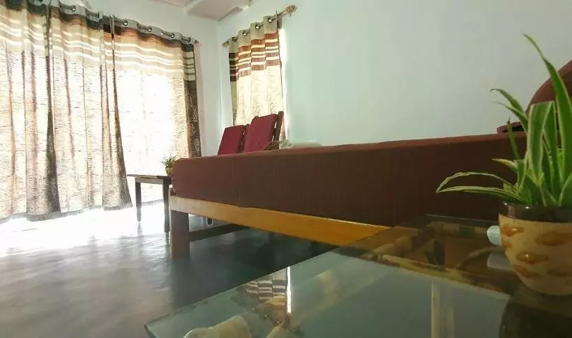 Hotel The Riverside