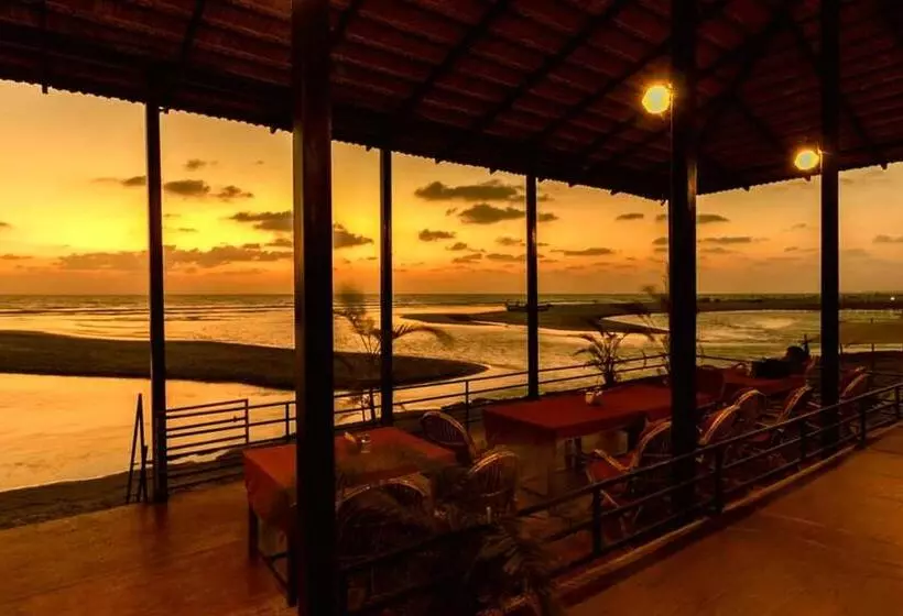 Hotel The Riverside