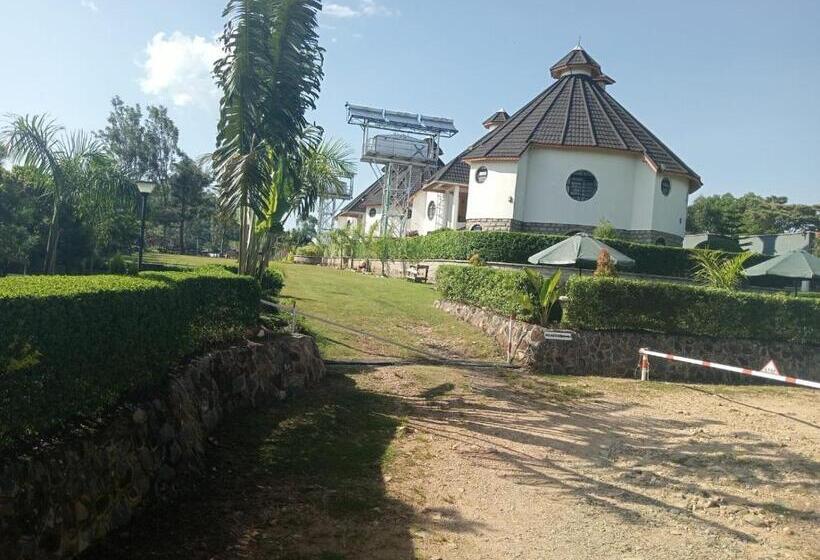 هتل Turaco Intercounty Resort