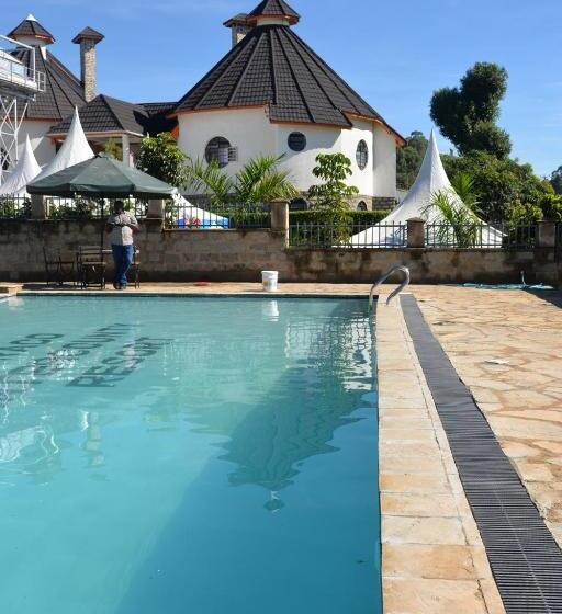 هتل Turaco Intercounty Resort